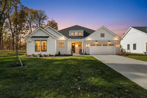 3292 Strickland Drive #66, New Albany, OH 43054