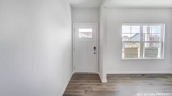 1001 Sherwood Loop, Bellefontaine, OH 43311