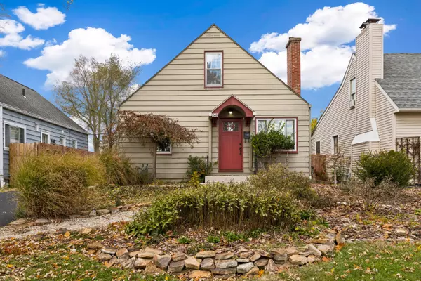 518 E Royal Forest Boulevard, Columbus, OH 43214