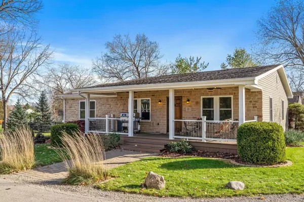 35 E Muskingum Drive, Powell, OH 43065