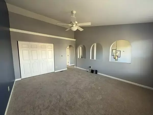 3452 Greenville Drive, Lewis Center, OH 43035