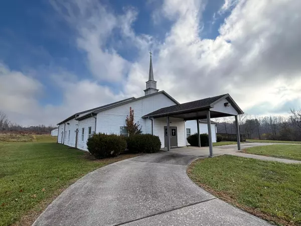 5010 State Route 13, New Lexington, OH 43764