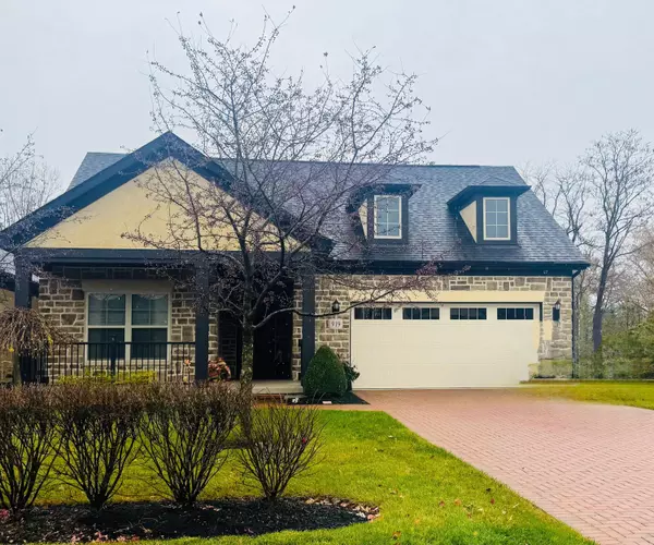 919 Pinnacle Club Drive, Grove City, OH 43123