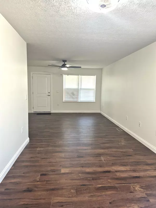 Columbus, OH 43211,2584 Howey Road