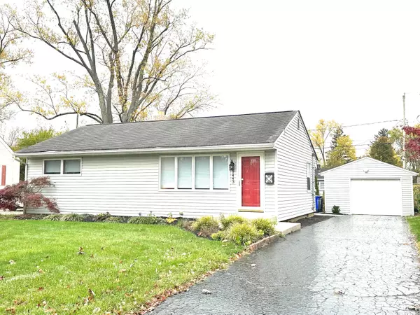 2443 Shrewsbury Road, Columbus, OH 43221