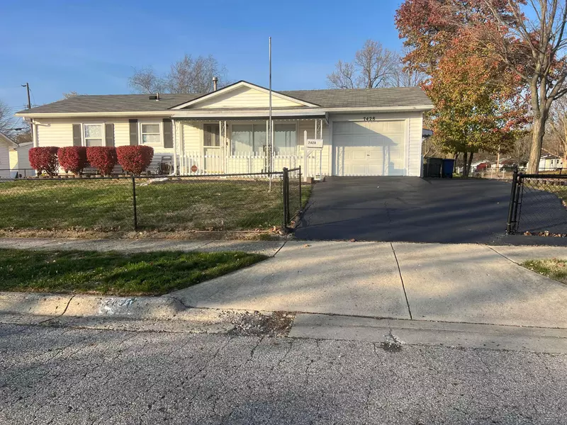 7428 Roshon Avenue, Reynoldsburg, OH 43068