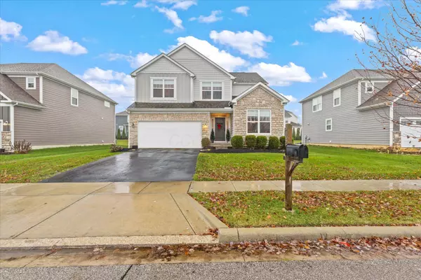 3033 Pasture Ridge Drive, Powell, OH 43065