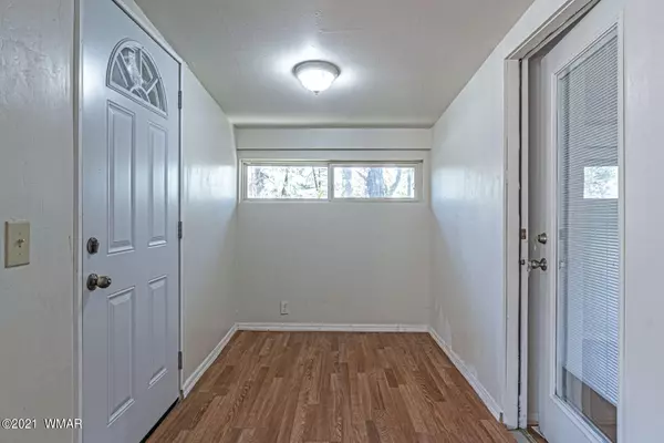 Lakeside, AZ 85929,1984 Grove Drive