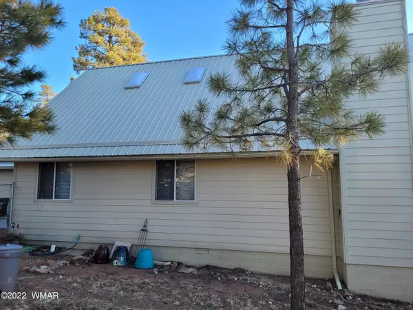 Overgaard, AZ 85933,2932 Breezy Pine Drive