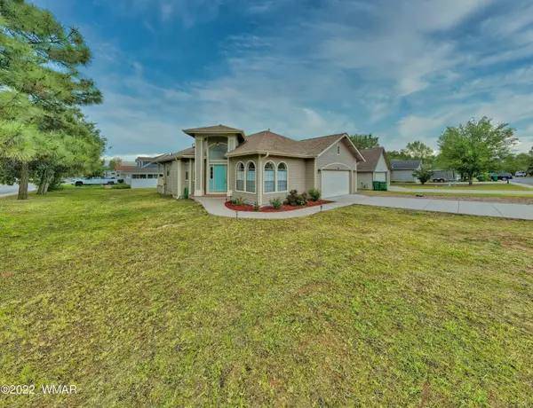 Show Low, AZ 85901,800 N 1St Avenue