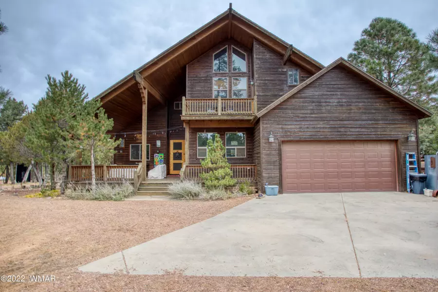 3027 Aspen Road, Overgaard, AZ 85933