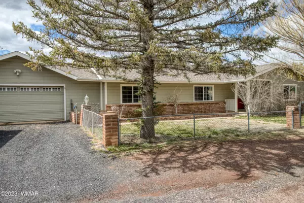 Show Low, AZ 85901,130 S 5Th Place