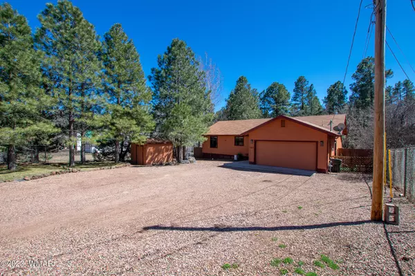 Lakeside, AZ 85929,1327 W Apache Lane