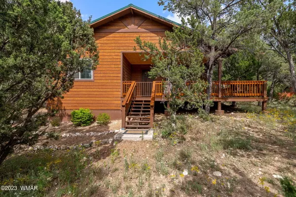 Overgaard, AZ 85933,2923 Breezy Pine Drive