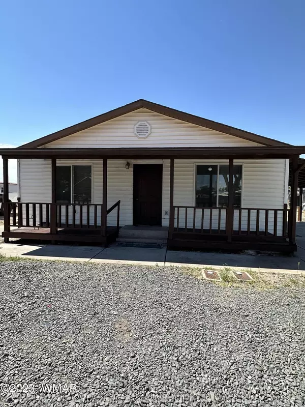 8148 N Mclaws Avenue, Joseph City, AZ 86032