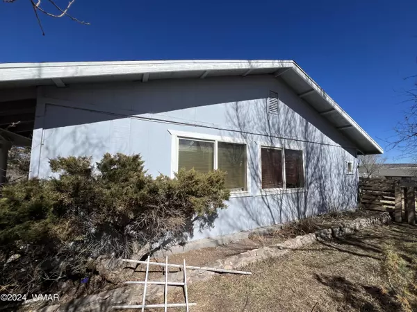 Springerville, AZ 85938,756 S Voigt Street