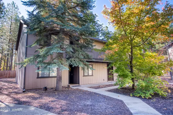 2804 Sports Village Loop, Pinetop, AZ 85935