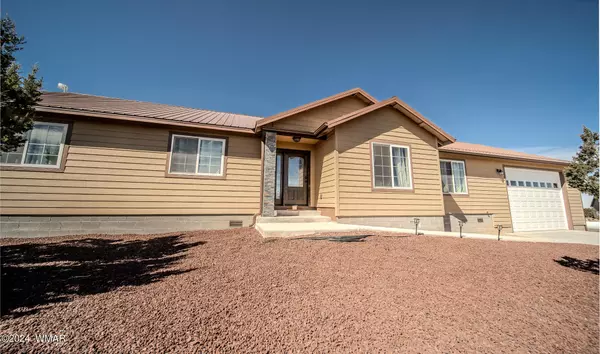 Show Low, AZ 85901,1930 Tee Street
