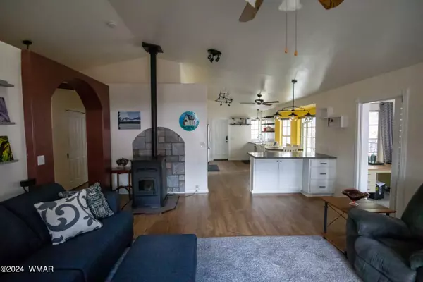 Lakeside, AZ 85929,1207 Nina Street