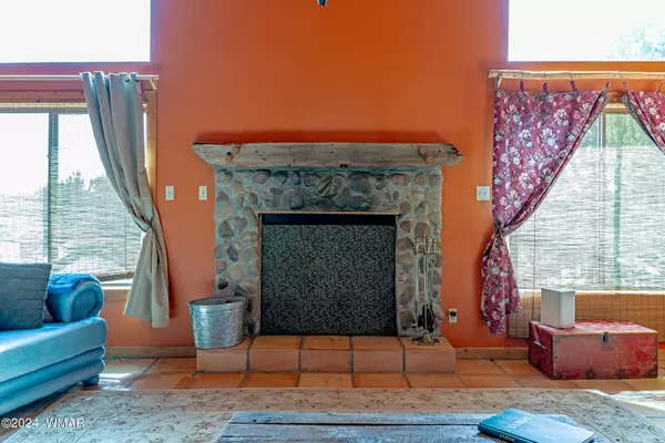 Show Low, AZ 85901,1923 Creekside Circle