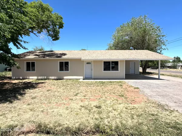 625 W 10TH SOUTH Street, St. Johns, AZ 85936