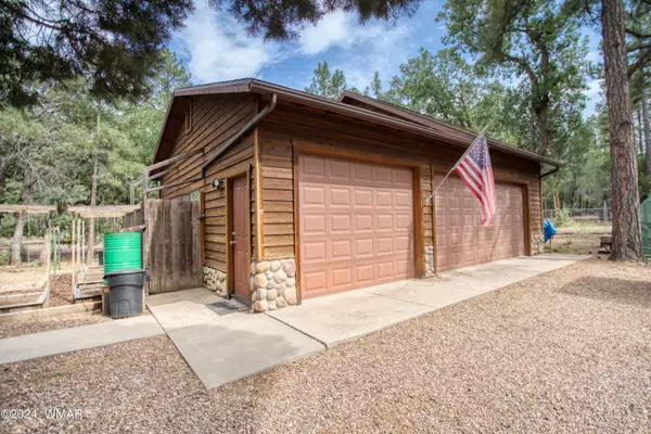 2231 Oak Avenue, Lakeside, AZ 85929