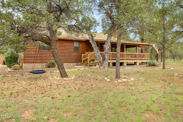 2203 Four Point Circle, Overgaard, AZ 85933