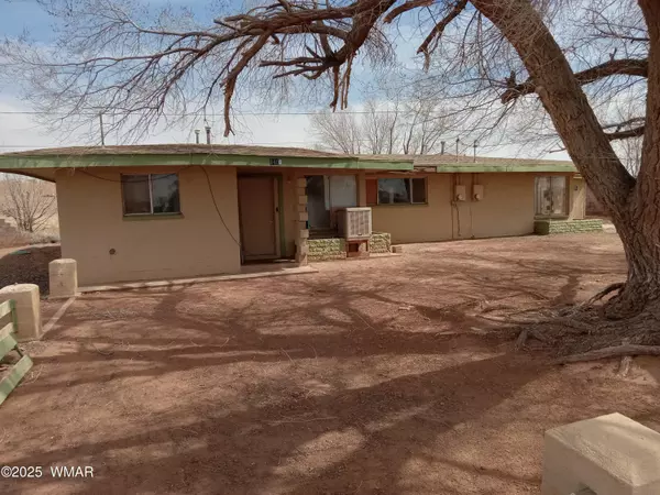 1406 Heywood Avenue, Holbrook, AZ 86025