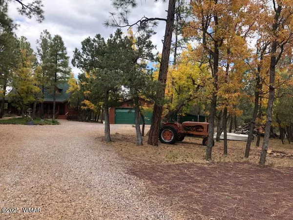 Pinetop, AZ 85935,406 W Whispering Pines Lane