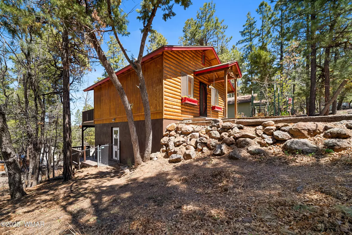 Pinetop, AZ 85935,596 Walnut Creek Loop