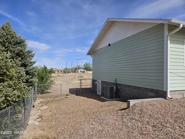 Snowflake, AZ 85937,759 S 5th W Street