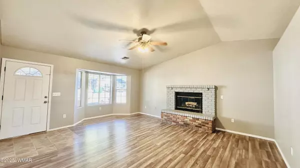 Show Low, AZ 85901,635 N 6Th Avenue