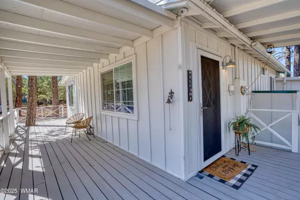 2905 Pine Rim Road,  Overgaard,  AZ 85933
