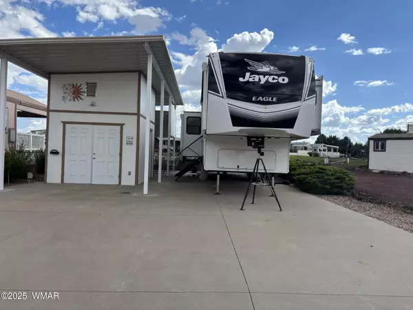 Show Low, AZ 85901,8269 Lake Shore Drive #314