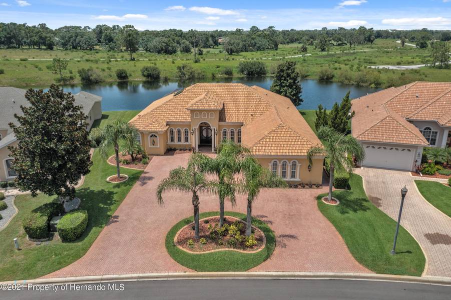 9167 Lake Cypress Loop, Weeki Wachee, FL 34613