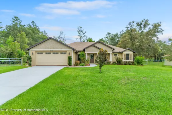 12332 Maripoe Road, Weeki Wachee, FL 34614