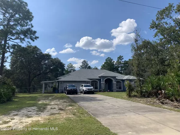 8499 Mazette Road, Weeki Wachee, FL 34613