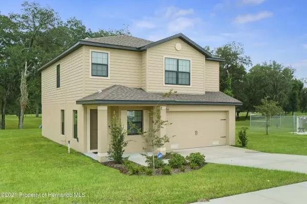 6866 Redbay Drive, Brooksville, FL 34602