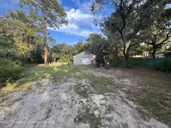 10415 Hazel Avenue, Hudson, FL 34669