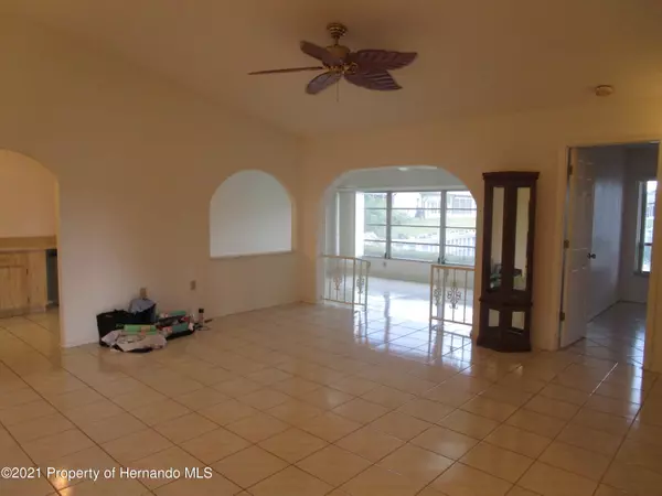 Weeki Wachee, FL 34613,7559 Heather Walk Drive