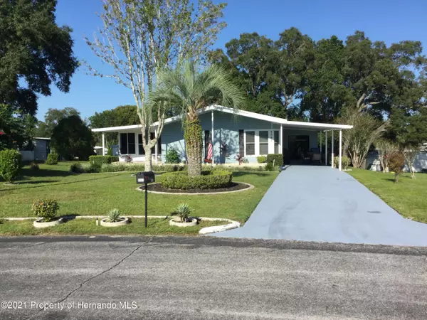 8047 Cedar Cove Avenue, Brooksville, FL 34613