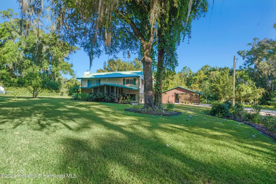 20431 Pinewood Dairy Road, Brooksville, FL 34601