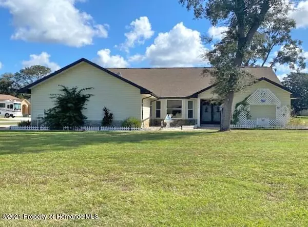 2360 Sutton Place, Spring Hill, FL 34608