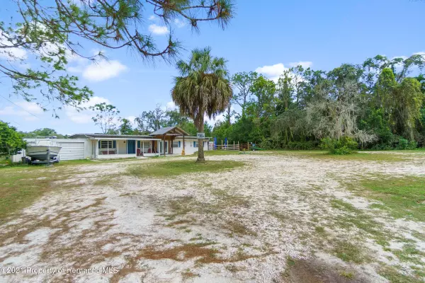 Brooksville, FL 34604,7048 Mullins Road