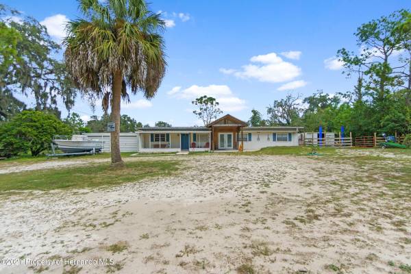 7048 Mullins Road, Brooksville, FL 34604