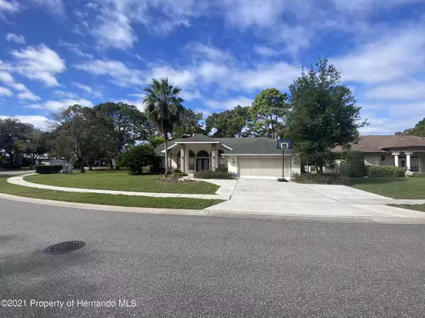 5205 Legend Hills Lane, Brooksville, FL 34609