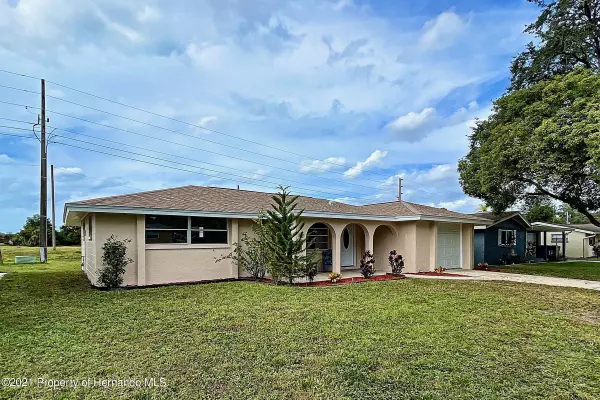 New Port Richey, FL 34653,7037 Magnolia Valley Drive