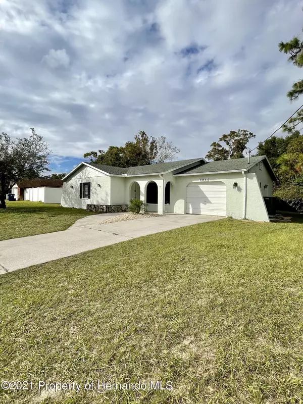 10461 Timbercrest Road, Spring Hill, FL 34608