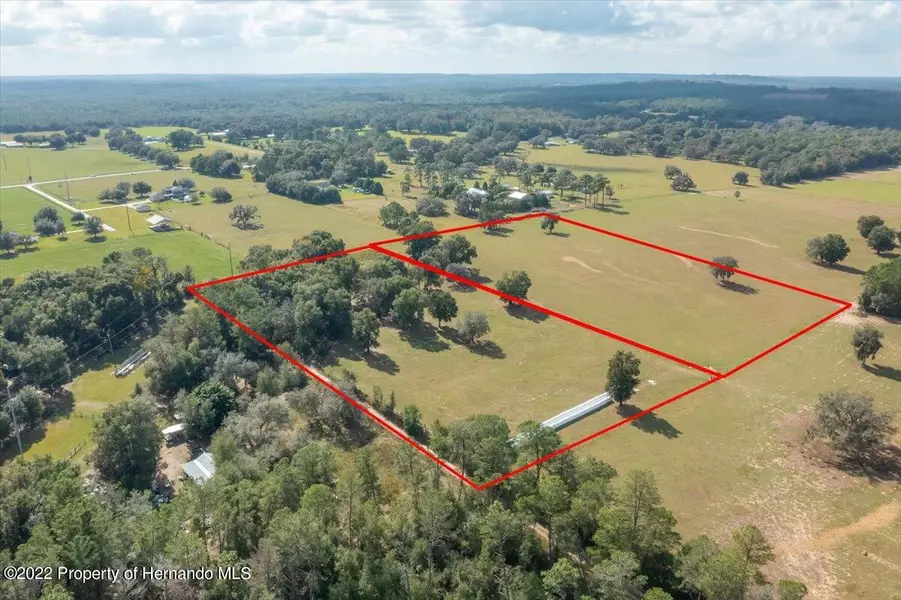 15215 SAMONS Road, Brooksville, FL 34601