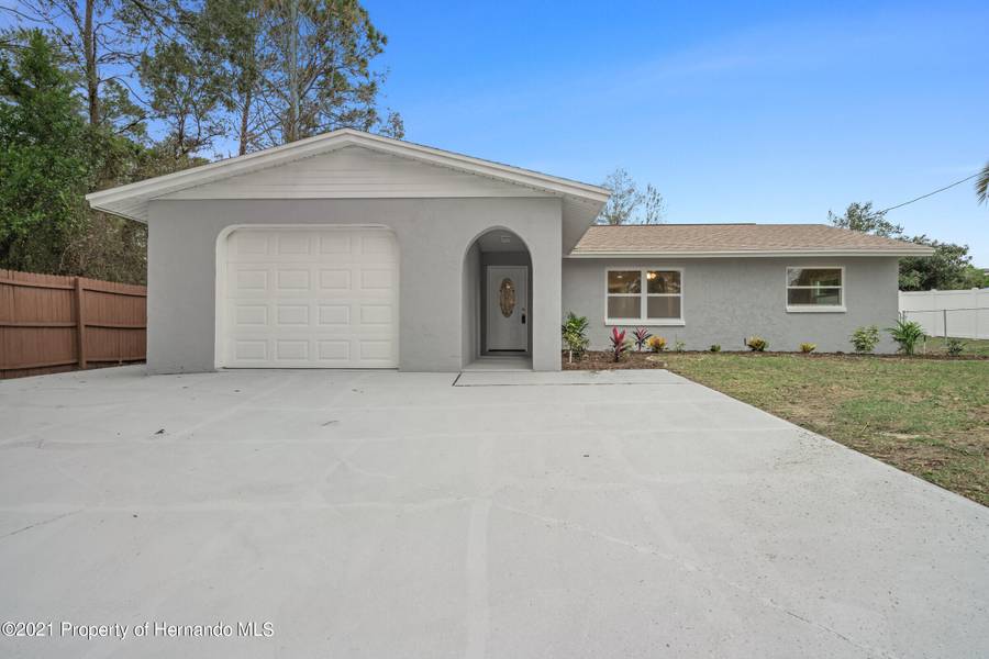 13347 Spring Hill Drive, Spring Hill, FL 34609